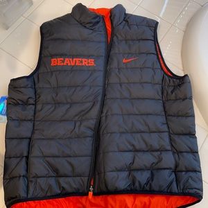 NWT Reversible Oregon State Vest
